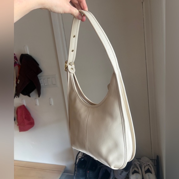 Coach Ergo Cream leather shoulder purse bag - Picture 6 of 15